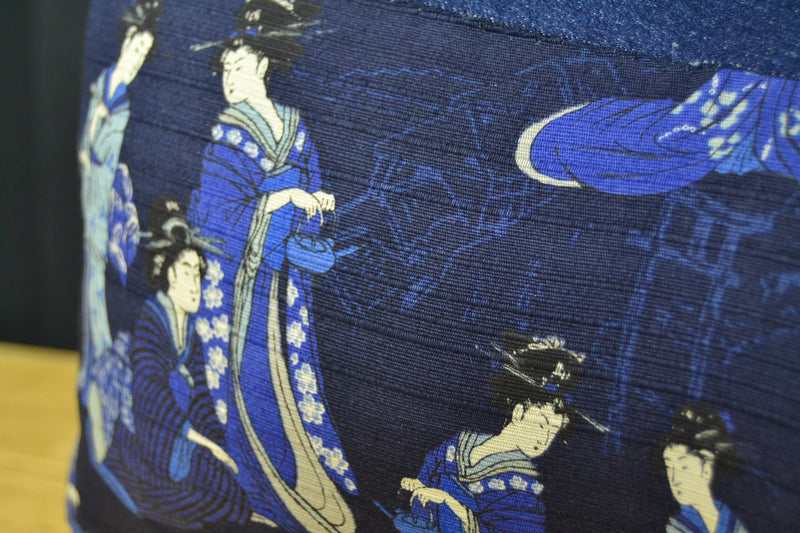 Leseknochen Geisha II 